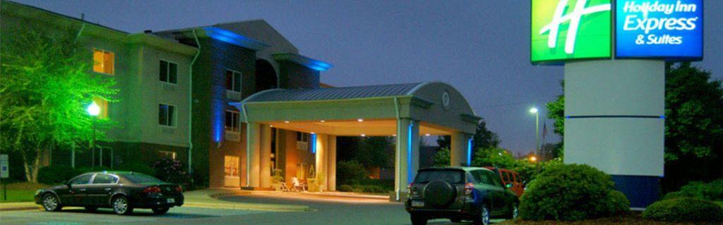 Comfort Inn & Suites Brevard Buitenkant foto